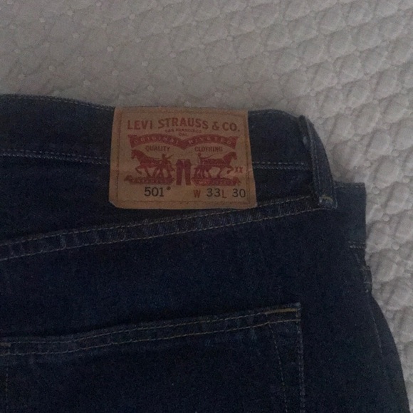 Levi Jeans - Picture 2 of 4